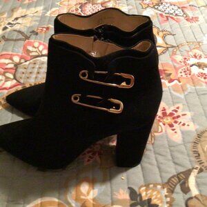 Katy Perry Eliza booties Black Suede Size 11 M